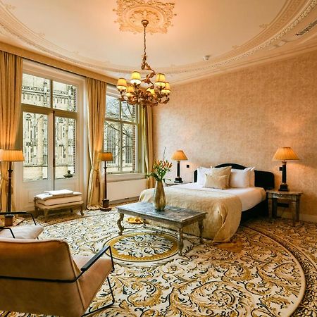 Grand Boutique Hotel-Restaurant Huis Vermeer เดเวนเตอร์ ภายนอก รูปภาพ