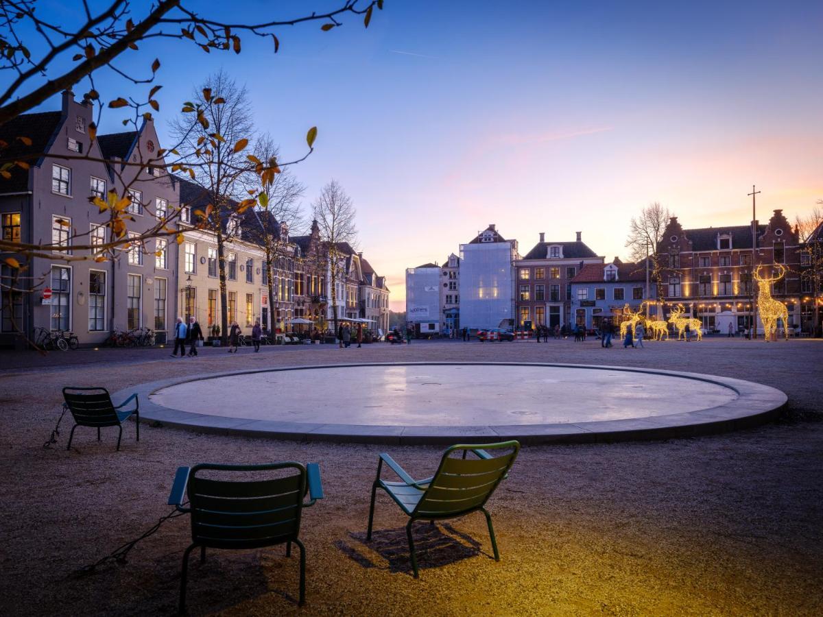 Grand Boutique Hotel-Restaurant Huis Vermeer เดเวนเตอร์ ภายนอก รูปภาพ