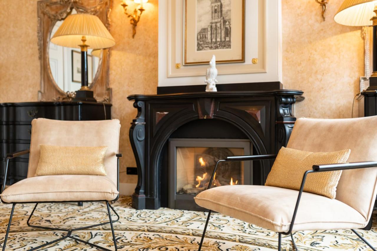 Grand Boutique Hotel-Restaurant Huis Vermeer เดเวนเตอร์ ภายนอก รูปภาพ