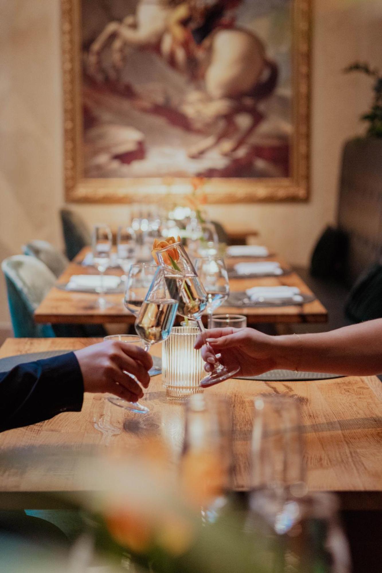 Grand Boutique Hotel-Restaurant Huis Vermeer เดเวนเตอร์ ภายนอก รูปภาพ